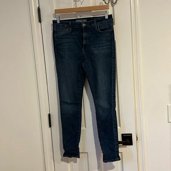 Lightly used joes jeans size large - Picture 1 of 6